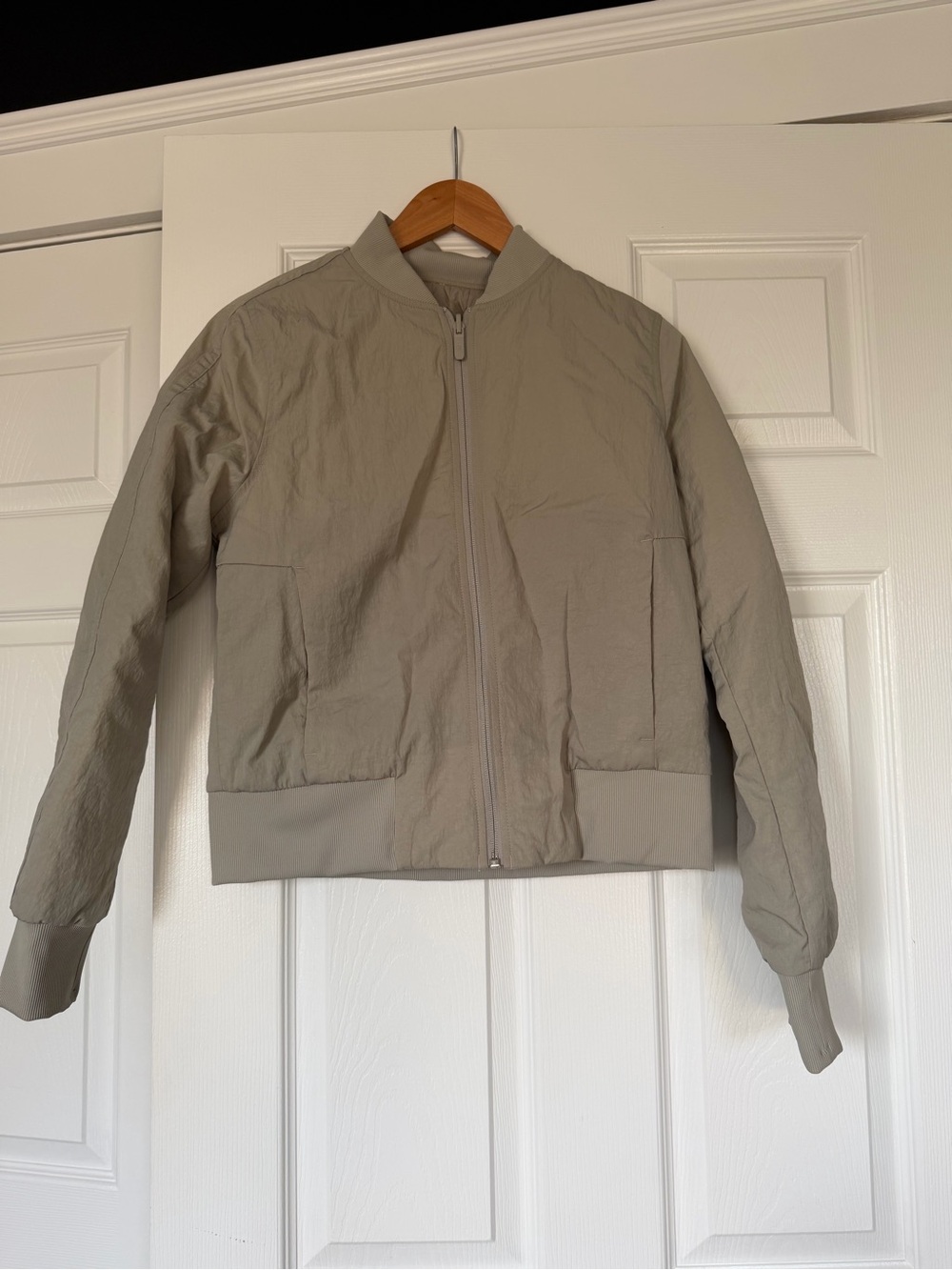 lululemon athletica women’s Bomber Jacket - Taupe